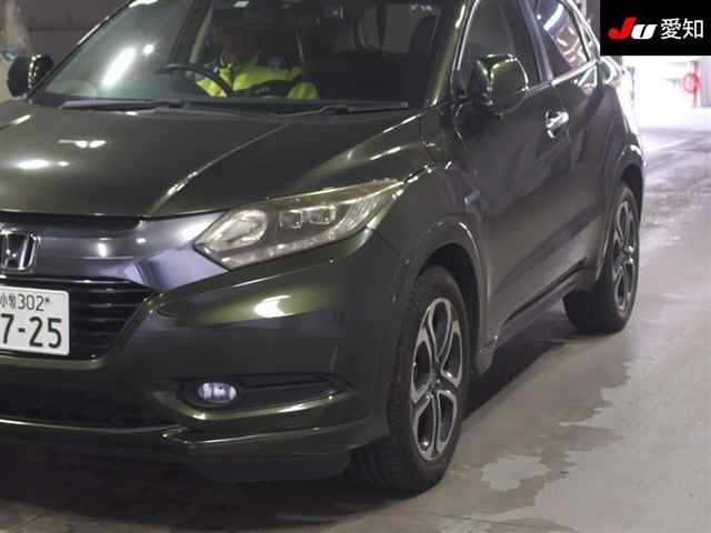 HONDA VEZEL 2013