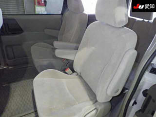 TOYOTA NOAH 2012