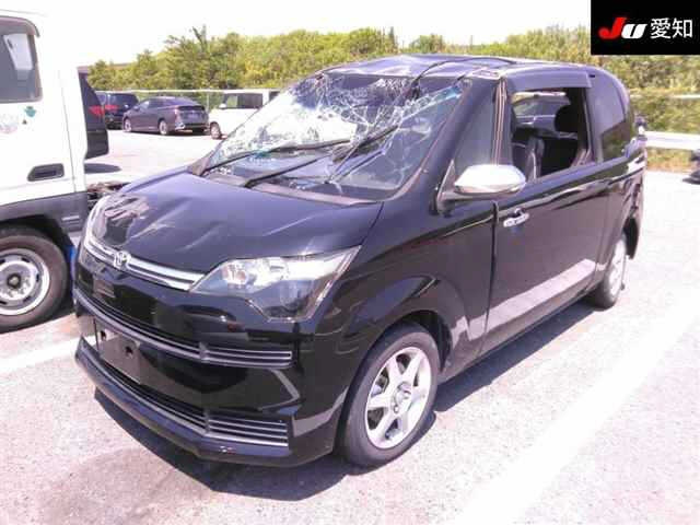 TOYOTA SPADE 2015