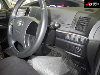 TOYOTA ESTIMA 2012