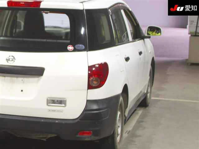 NISSAN AD 2013