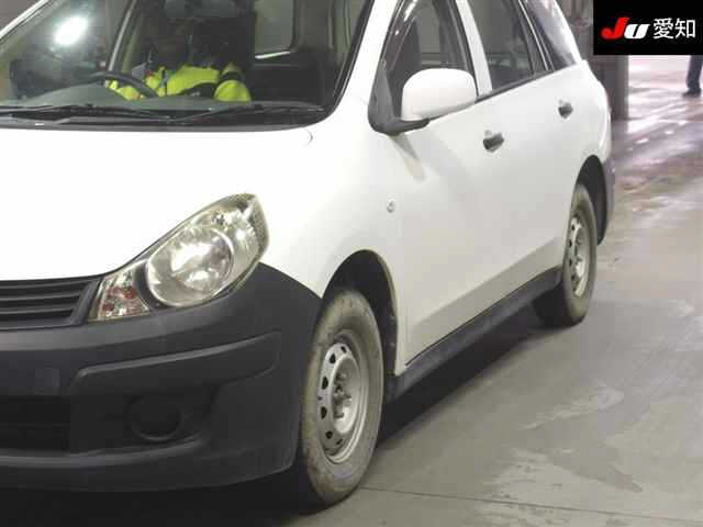 NISSAN AD 2013