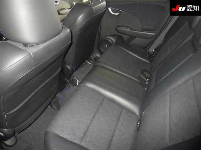 HONDA FIT SHUTTLE 2014