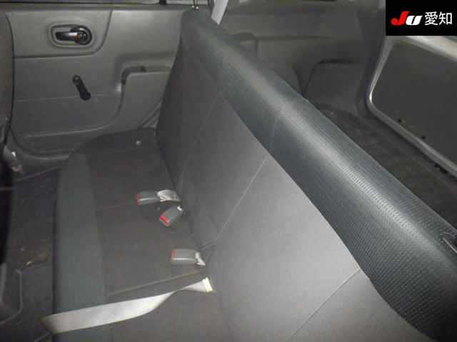 NISSAN AD 2010
