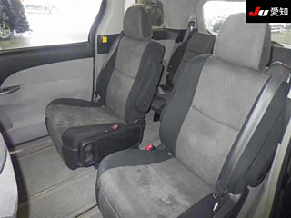TOYOTA ESTIMA 2008