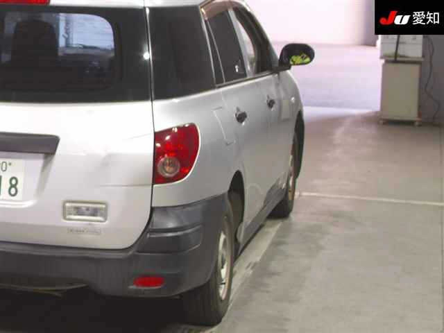 NISSAN AD 2010