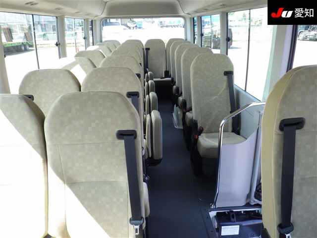 TOYOTA COASTER 2025