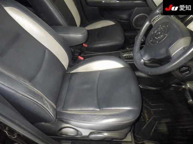 MAZDA VERISA 2013