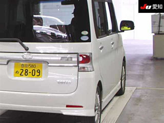 DAIHATSU TANTO 2009