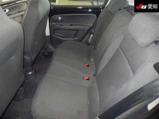 VOLKSWAGEN UP 2013