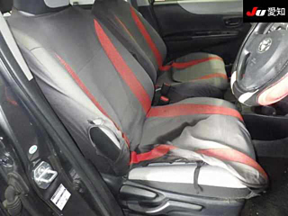 TOYOTA VITZ 2011