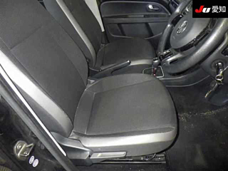VOLKSWAGEN UP 2013