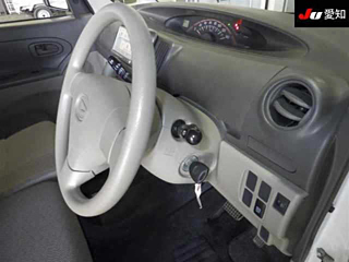 DAIHATSU TANTO 2012