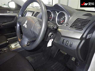 MITSUBISHI GALANT FORTIS 2014