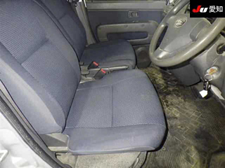 DAIHATSU HIJET VAN 2010