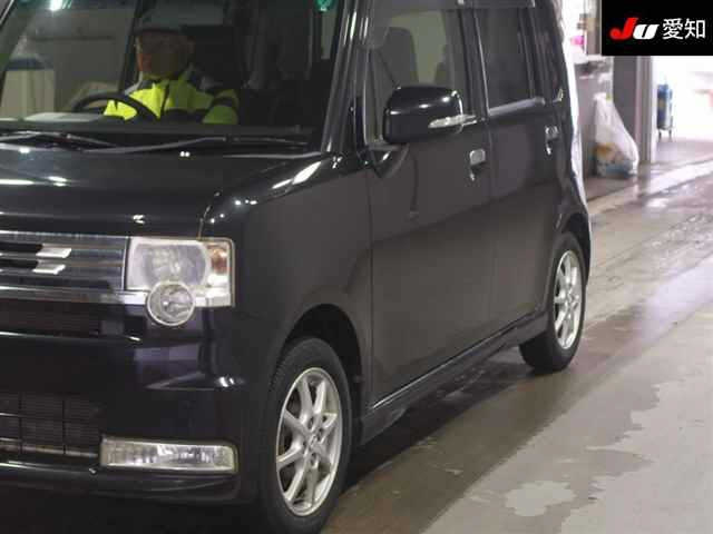 TOYOTA PIXIS SPACE 2013
