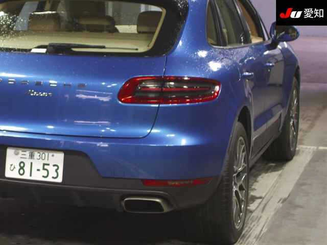 PORSCHE MACAN 2015