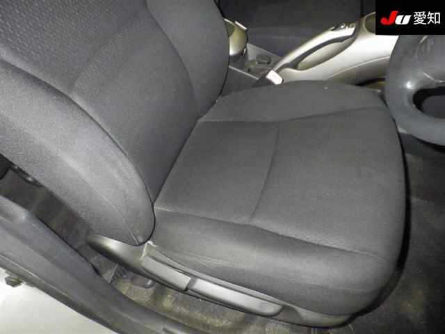 TOYOTA AURIS 2008
