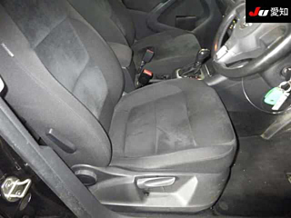 VOLKSWAGEN TIGUAN 2012