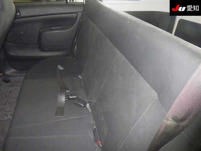 TOYOTA PROBOX 2010