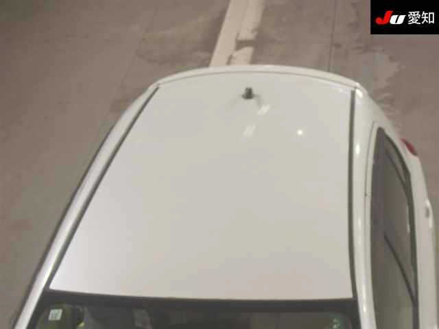 TOYOTA VITZ 2009