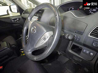NISSAN SERENA 2013