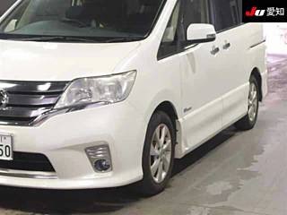 NISSAN SERENA 2013