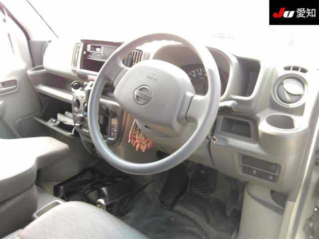 NISSAN CLIPPER VAN 2023