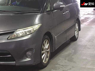 TOYOTA ESTIMA 2010