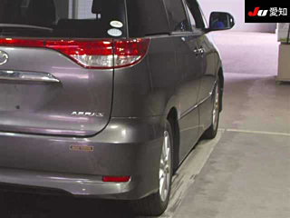 TOYOTA ESTIMA 2010