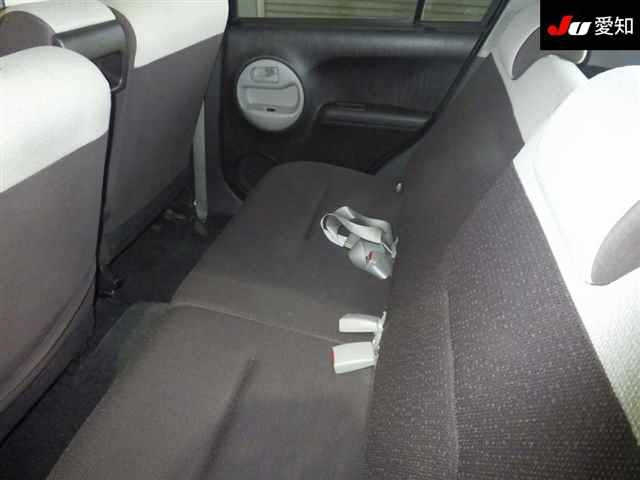 TOYOTA PASSO 2010