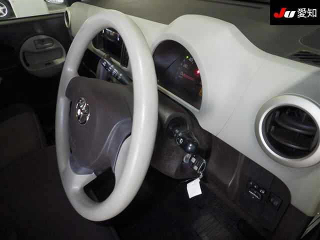 TOYOTA PASSO 2010
