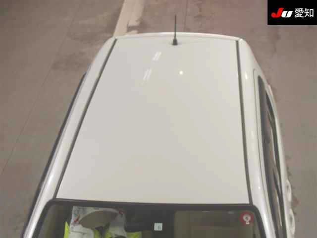 TOYOTA RAUM 2008