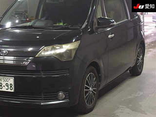 TOYOTA SPADE 2012