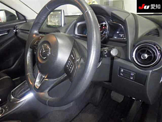 MAZDA DEMIO 2016