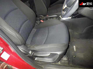 MAZDA DEMIO 2015