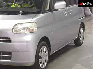 DAIHATSU TANTO 2012