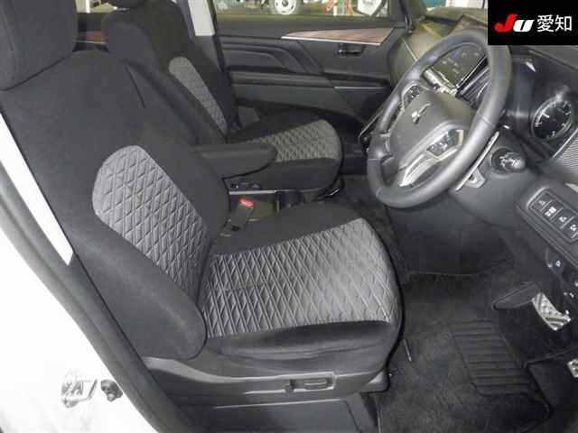 MITSUBISHI DELICA D5 2024