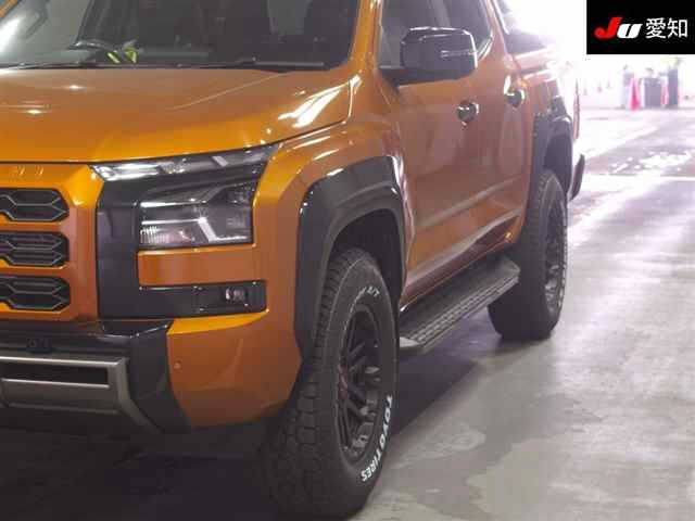 MITSUBISHI TRITON 2024