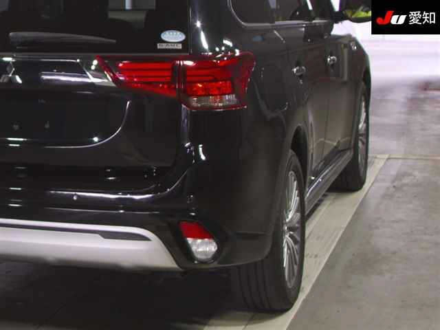 MITSUBISHI OUTLANDER PHEV 2019