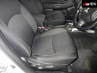 MITSUBISHI RVR 2010