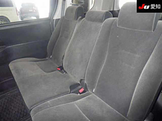 TOYOTA NOAH 2012