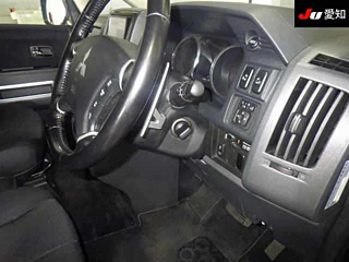 MITSUBISHI DELICA D5 2012