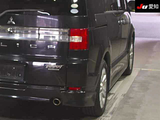 MITSUBISHI DELICA D5 2012