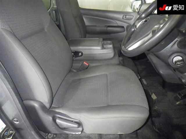 NISSAN CARAVAN VAN 2021