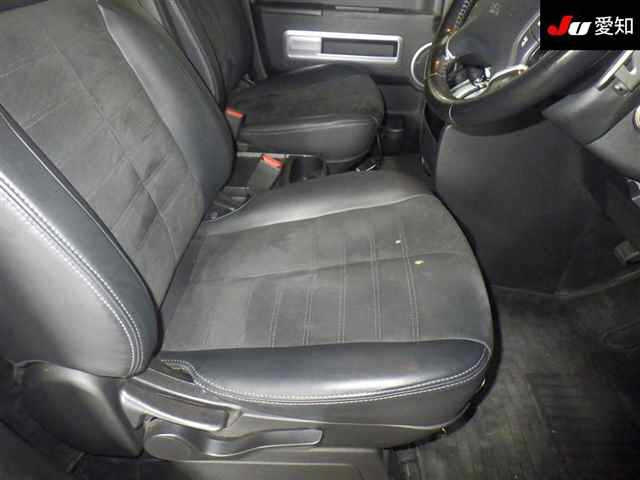 MITSUBISHI DELICA D5 2020