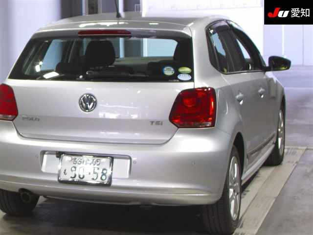 VOLKSWAGEN POLO 2013