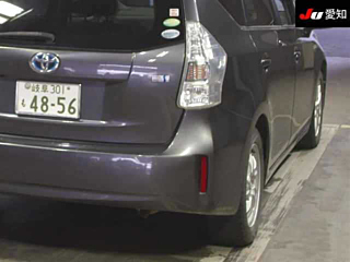 TOYOTA PRIUS ALPHA 2012