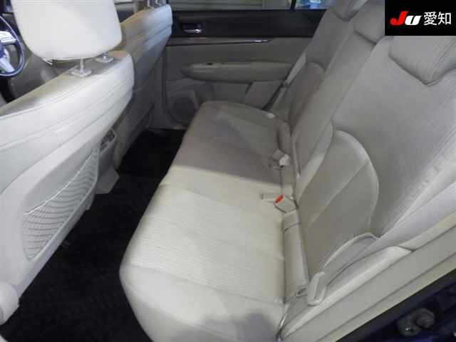 SUBARU LEGACY 2011