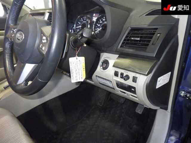 SUBARU LEGACY 2011